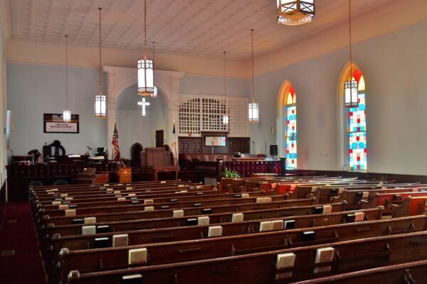 Sanctuary_of_the_Dexter_Avenue_King_Memorial_Baptist_Church_Montgomery_(AL)_March_(47953953298)