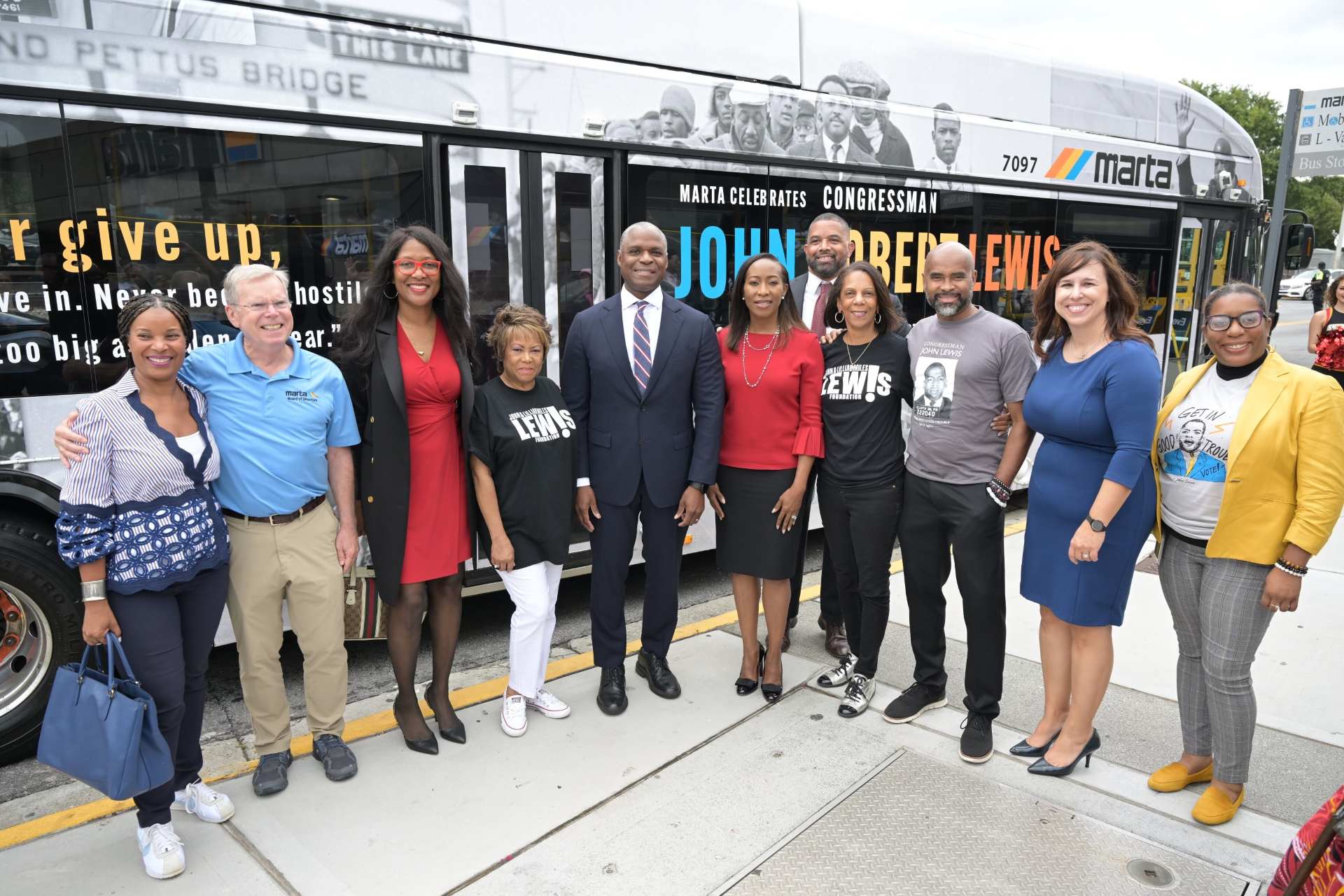 MARTA and JLMLF Host Bus Unveiling, Voter Registration Drive to Honor Civil Rights Icon and Public Transit Advocate Congressman John Lewis